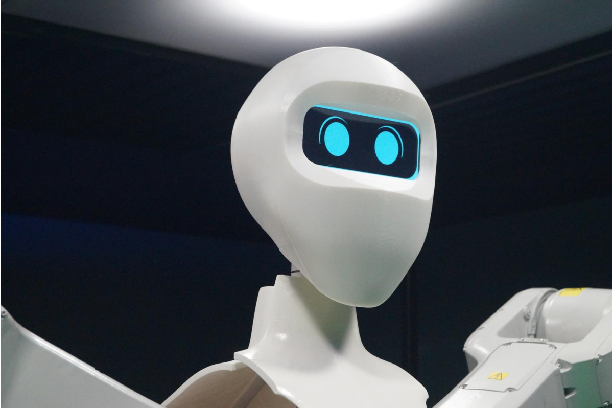 Kime, the humanoid bartender ready to work in the Horeca channel.